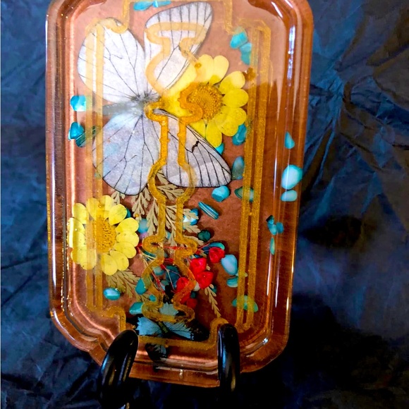 Hand Crafted Razor Blade Display - Picture 2 of 5